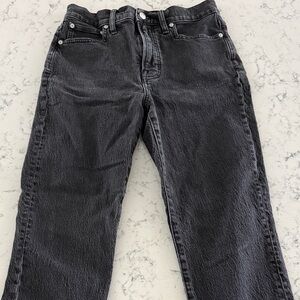 Madewell women's Dark Gray Straight Jeans size 27